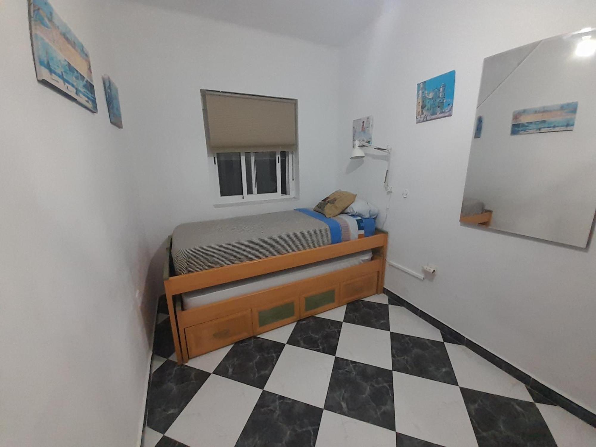 A 50 Metros De La Playa Apartment กาดิซ ภายนอก รูปภาพ